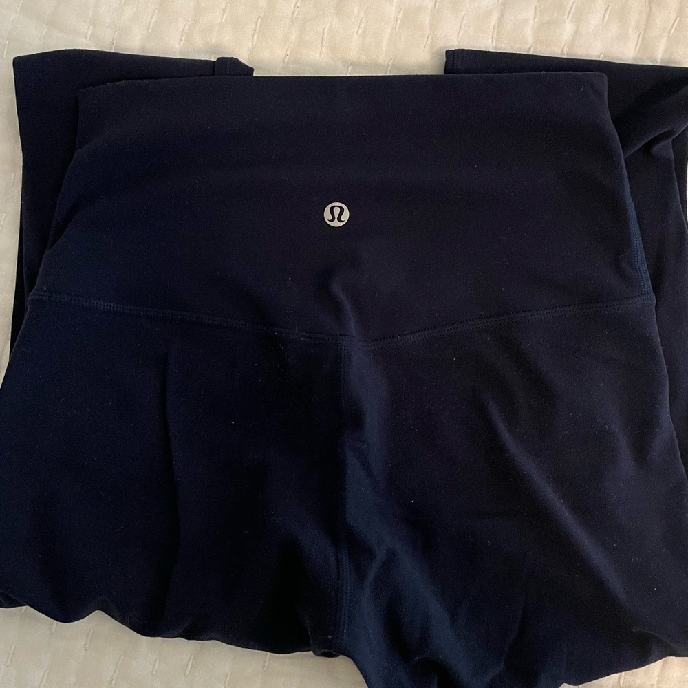Navy blue Lulu align leggings